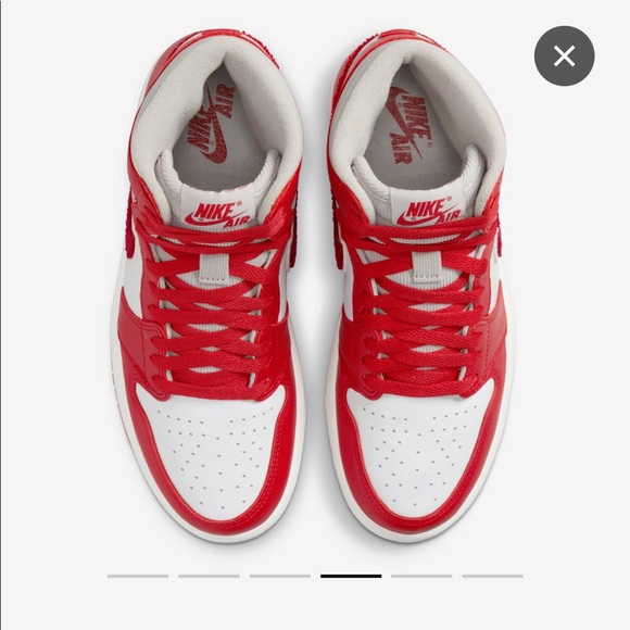 Air Jordan 1 “Varsity Red” - Picture 2 of 8